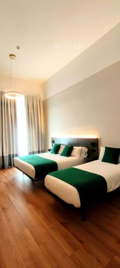 Hostal Anton Martin Madrid Exterior photo