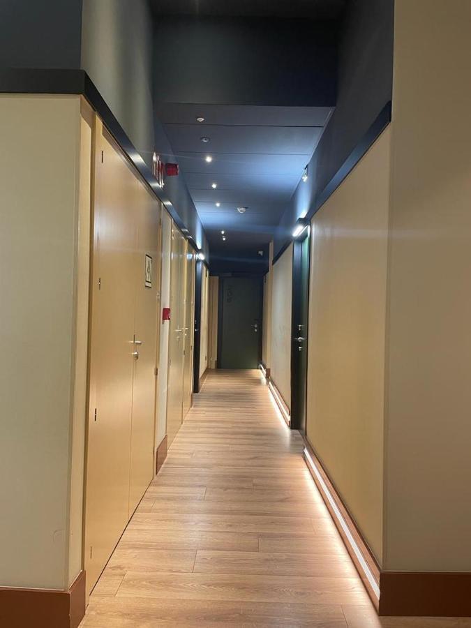 Hostal Anton Martin Madrid Exterior photo